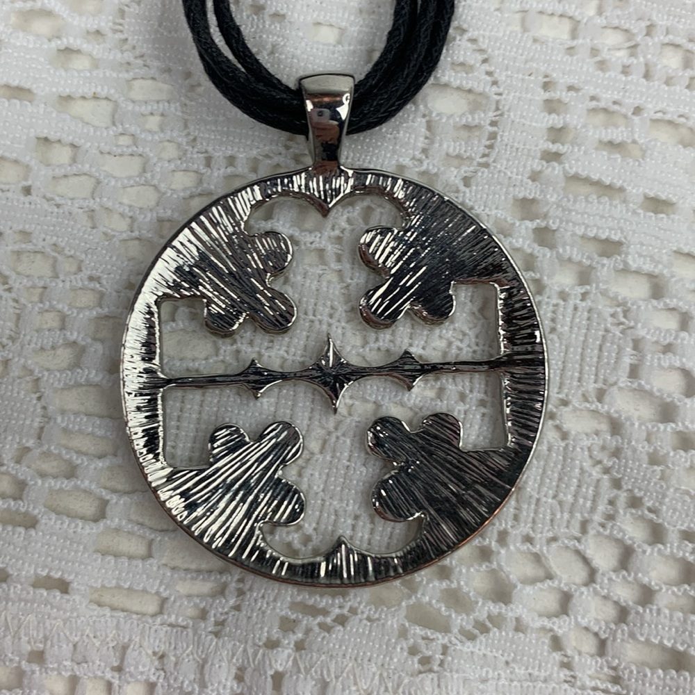 Silver Pendant Statement Necklace Adjustable Blac… - image 4